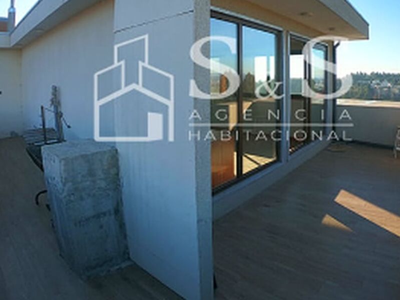 Inmobiliaria con blanco largo Chile