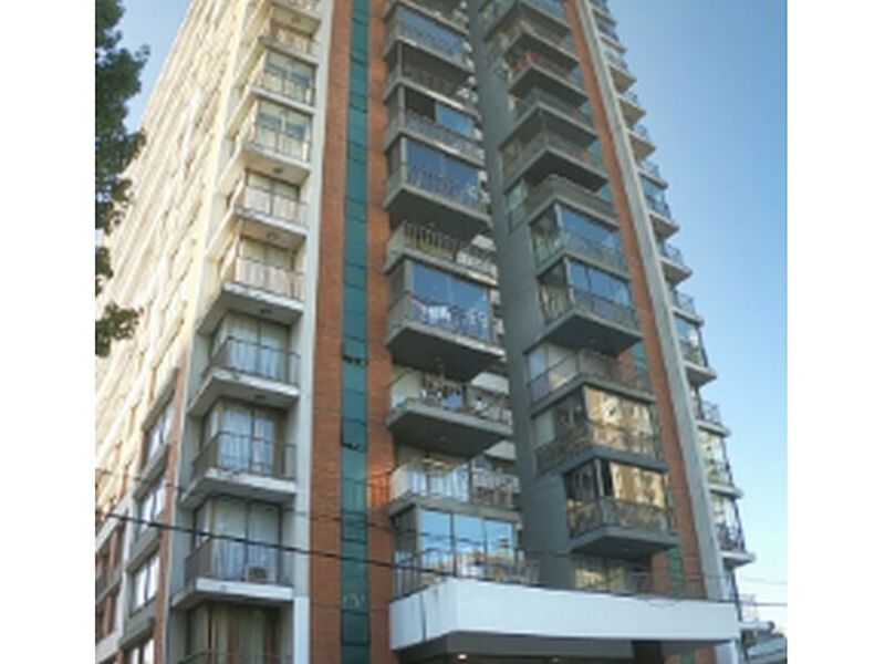 Inmobiliaria edificio moderno Chile