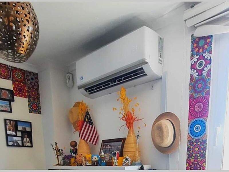 Sistema aire acondicionado split Midea