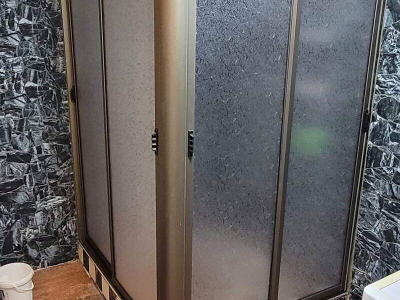 Mamparas de baño aluminio y vidrio Chile