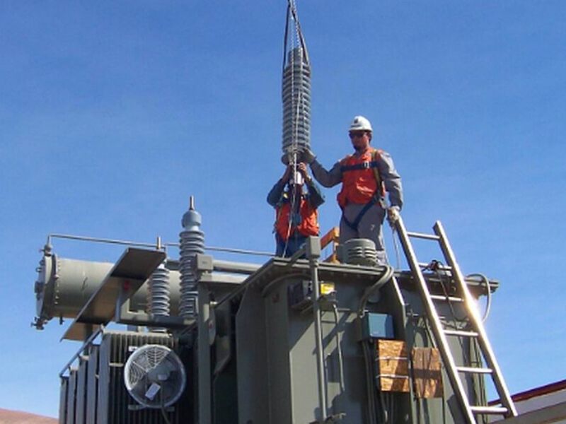 Instalacion transformador CADETRA Chile