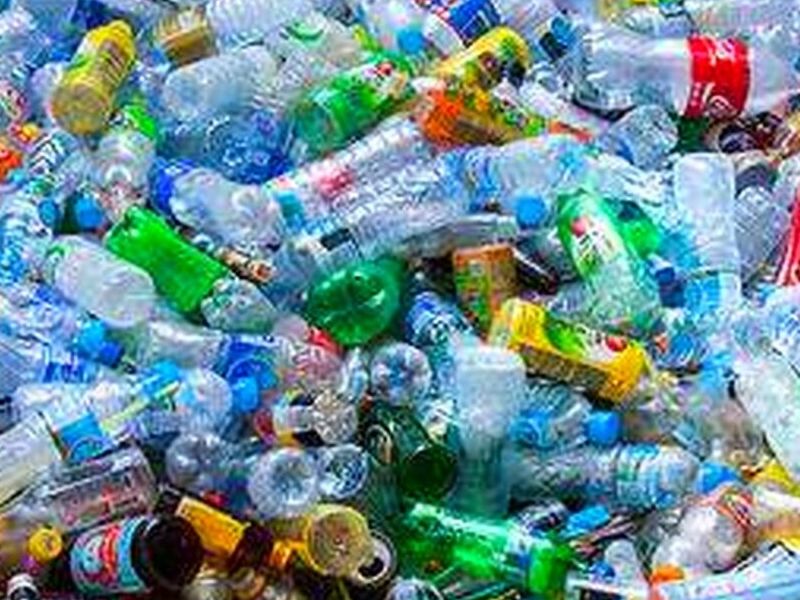 Reciclaje  botellas de plástico Chile