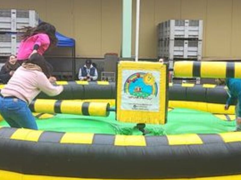 Inflable reloj derribador Chile