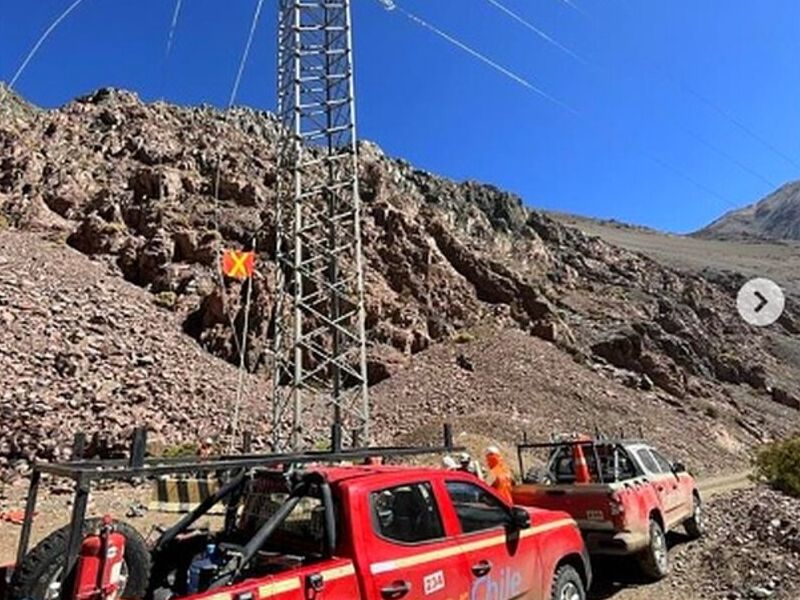 Instalación de aisladores Chile