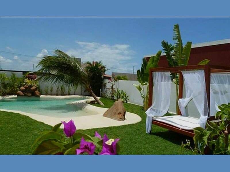 Piscinas elegantes limpieza Chile