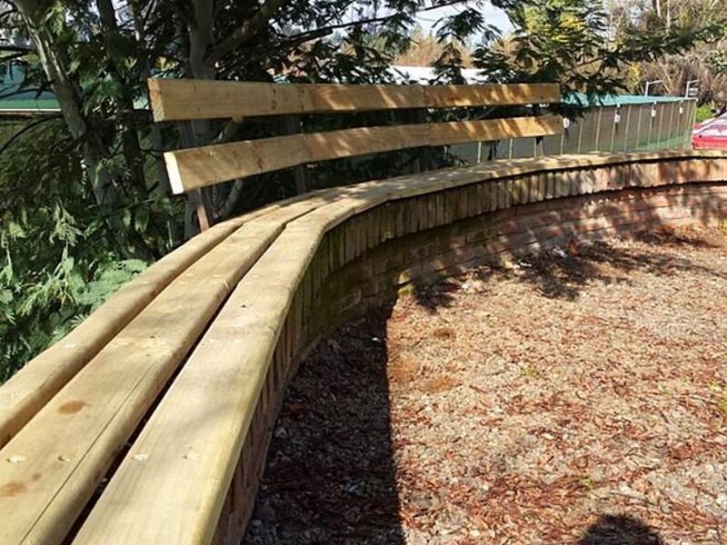 Silla larga para parque madera de abeto Chile