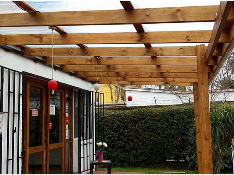 Pérgola exterior madera de cedro para techo