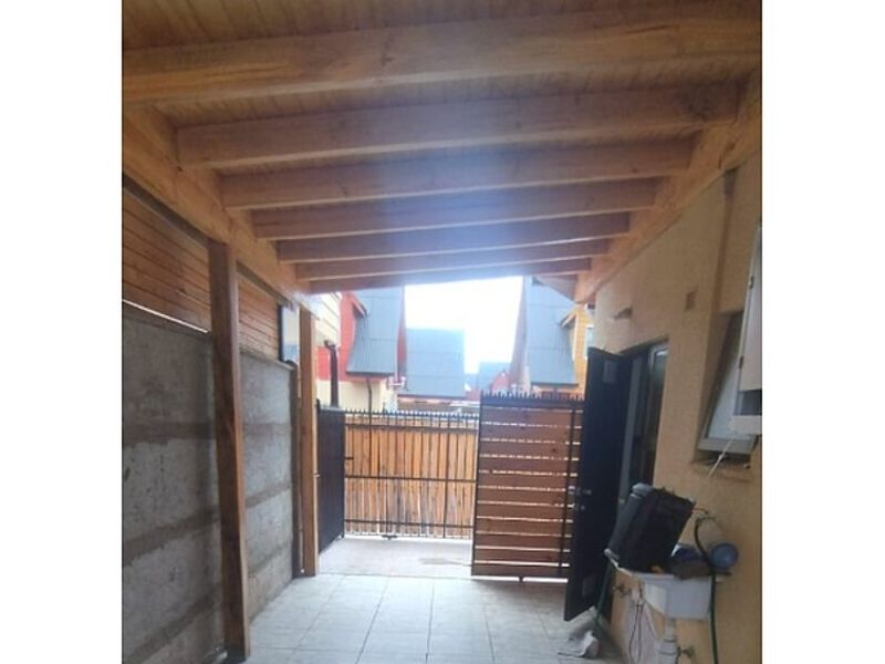 Pérgola exterior madera de cedro para techo