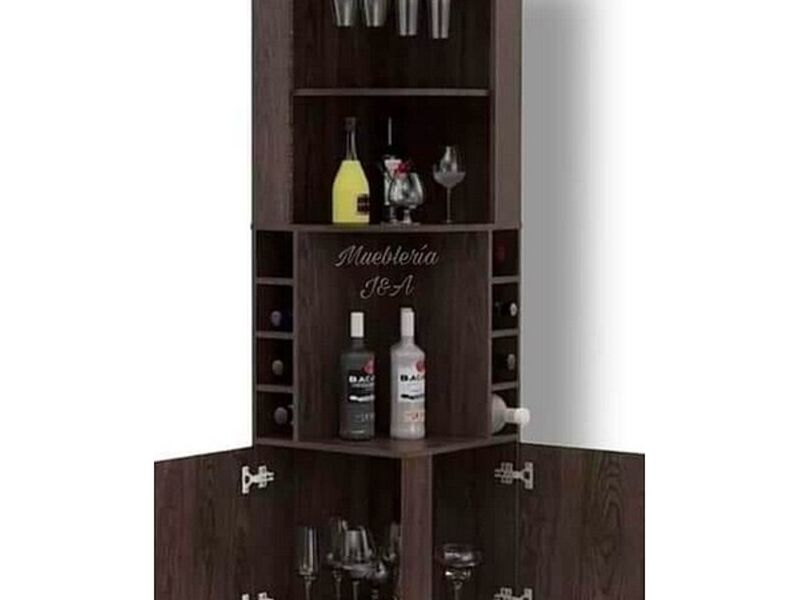 Bar esquinero LONGAVÍ