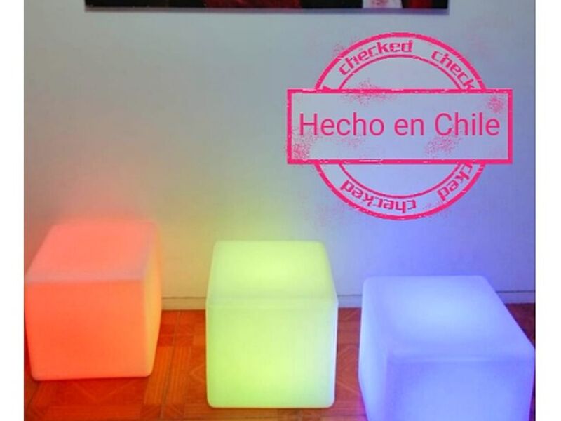 Cubos Led de diferentes colores - Chile