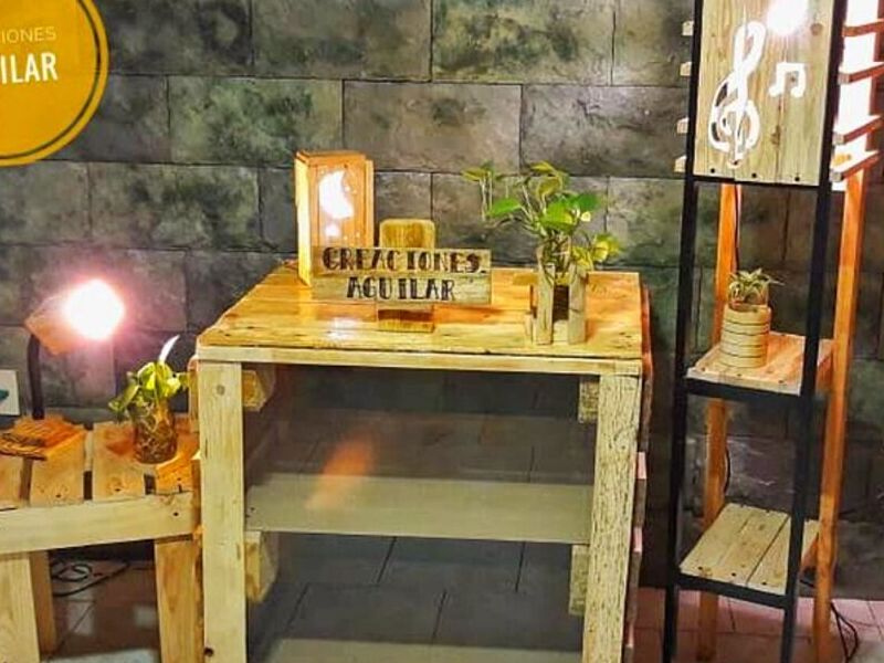 Banco de madera rustico para decoración Chile