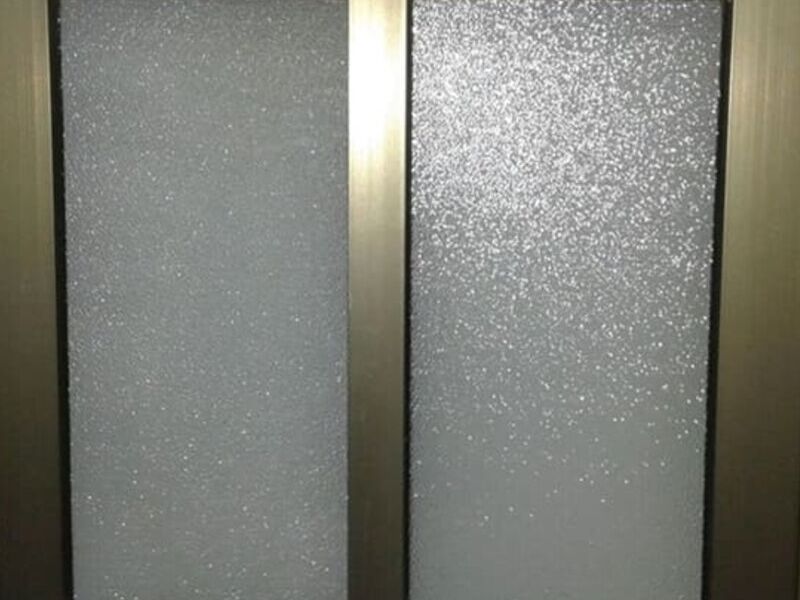 Puertas con ventanas de aluminio Chile