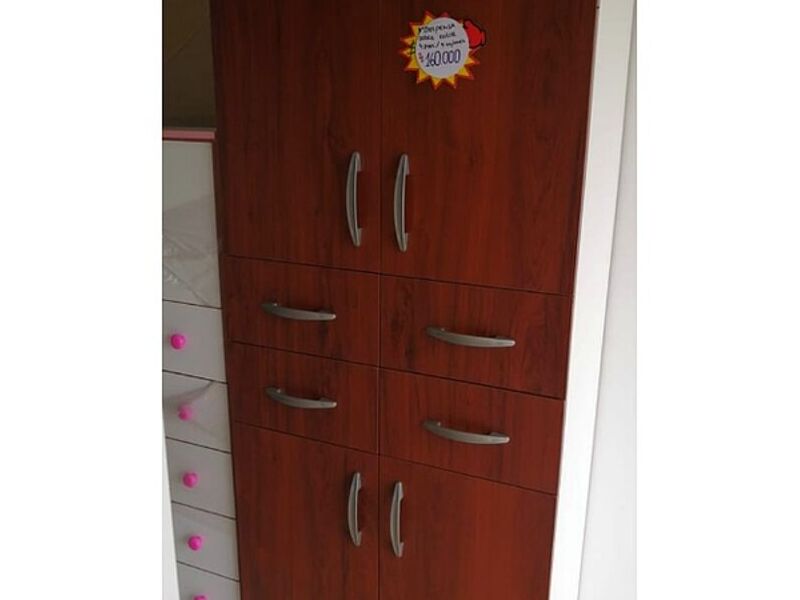  mueble despensa 4 puertas Quillón