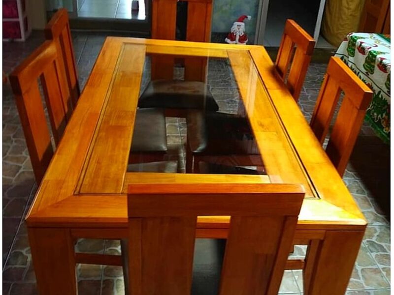 Comedor de madera de cerezo Chile