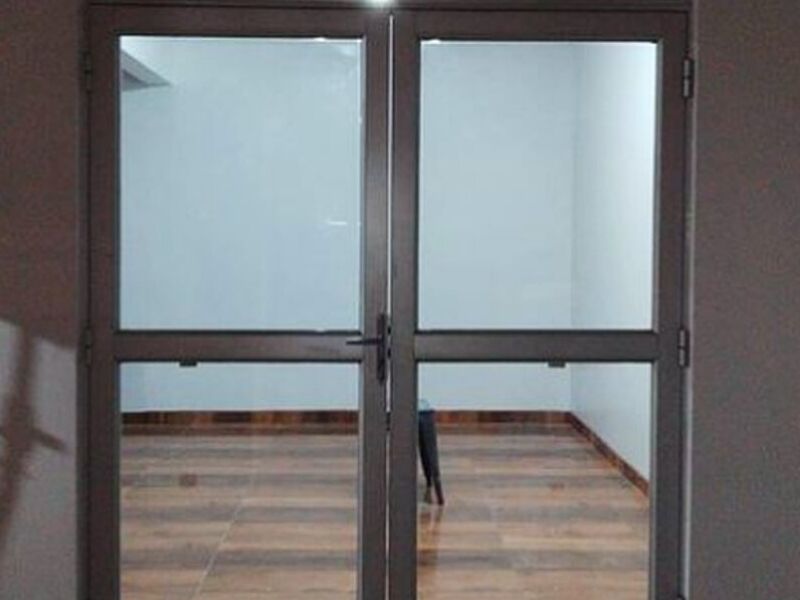 Puertas de vidrio, Arica