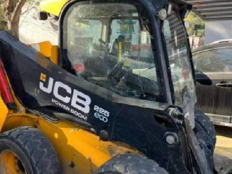Minicargador marca JCB Chile