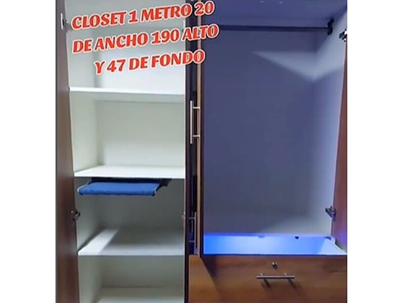 Closet pequeño 