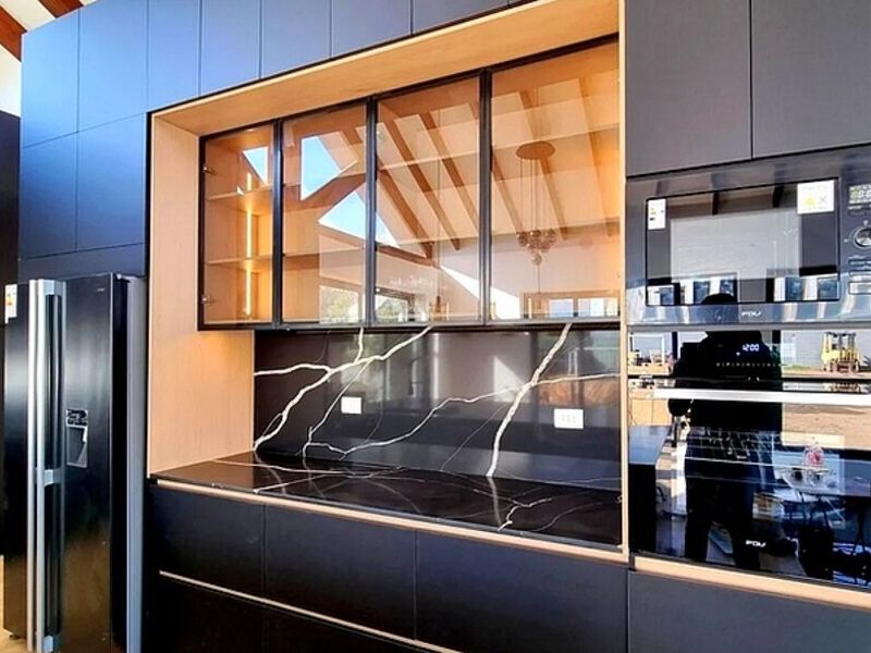 Cocina Tono Negro FUTRONO