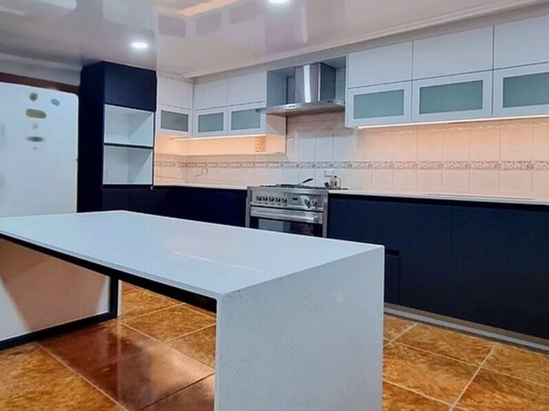 Cocina MDF Negro Super Mate FUTRONO