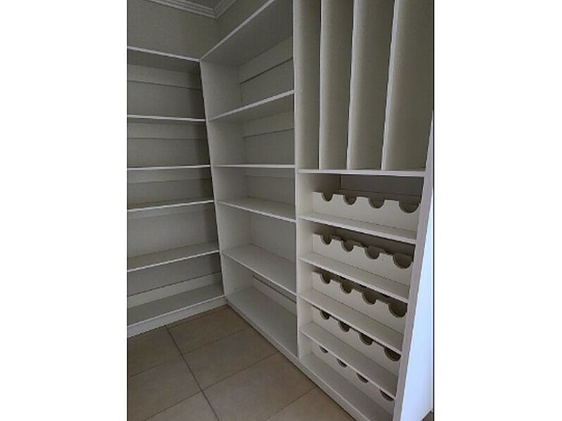 alacena con vinoteca Melipilla