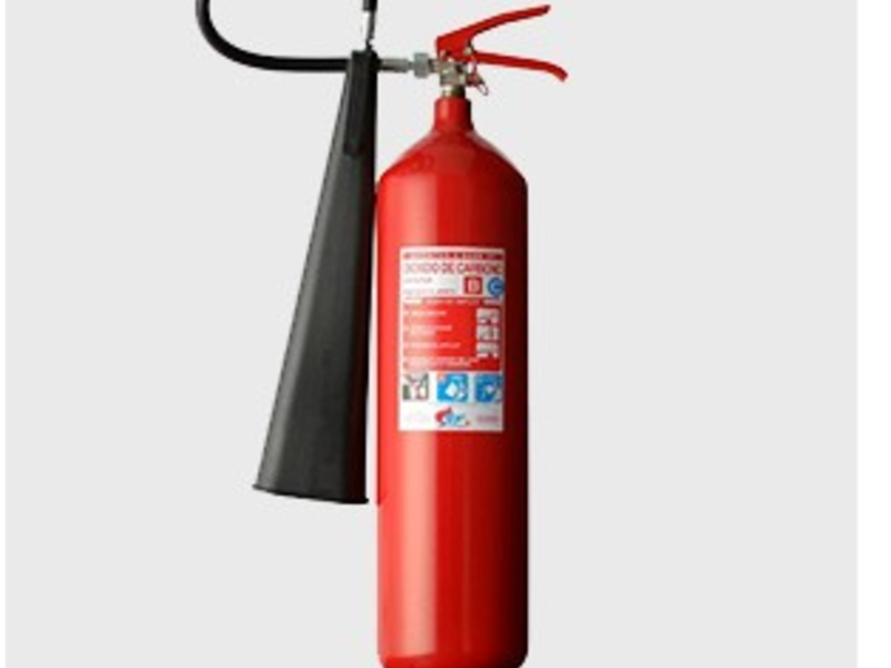 Extintor CO2 5kg  PUNTA ARENAS