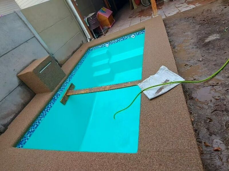 Piscina turquesa Chile
