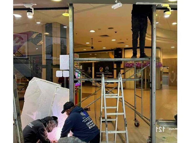 Servicio de instalación de puertas - Chile