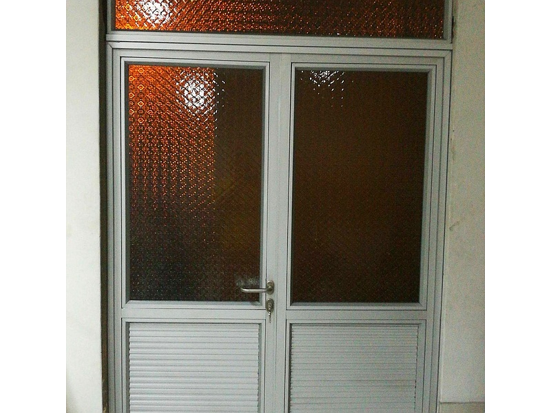 Puerta de Aluminio Chile