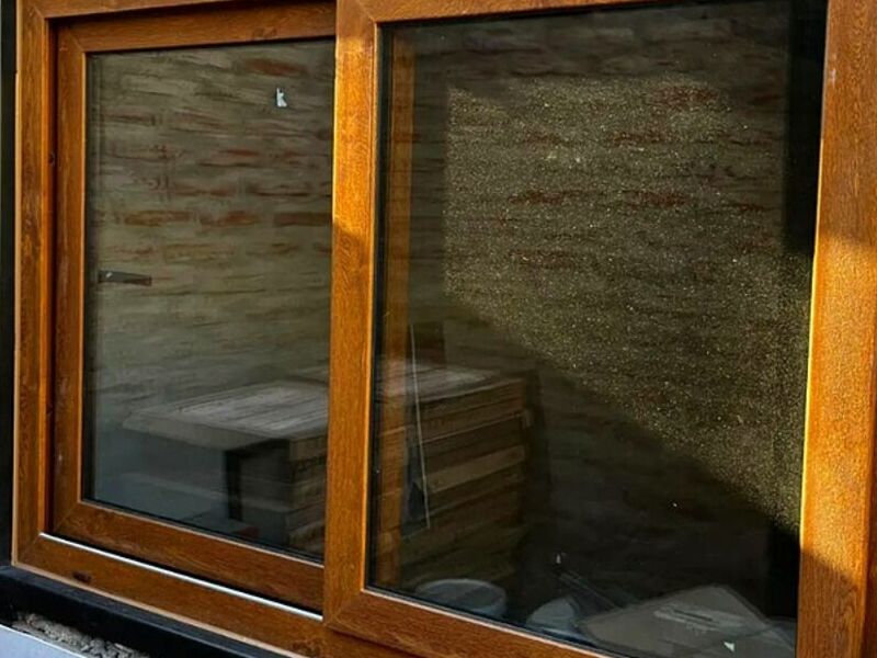Ventana roble Chile