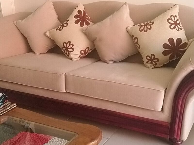 Sillón Sala Beige Flores Talca