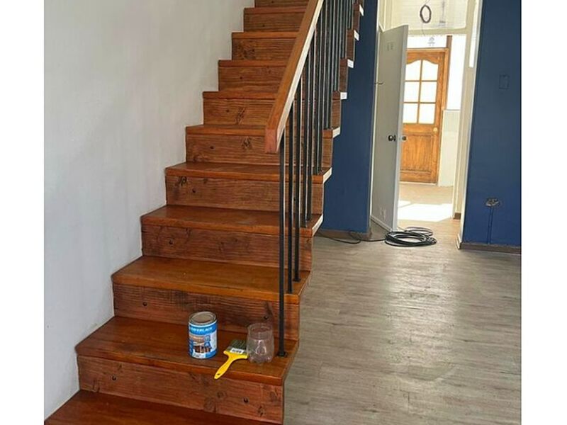 Escalera madera Chile