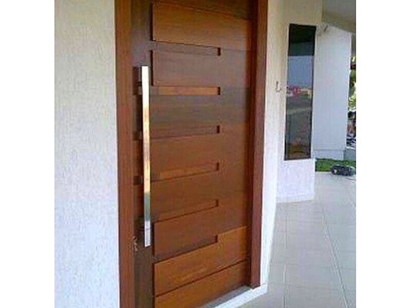 Puerta de estructura doble de madera - Chile
