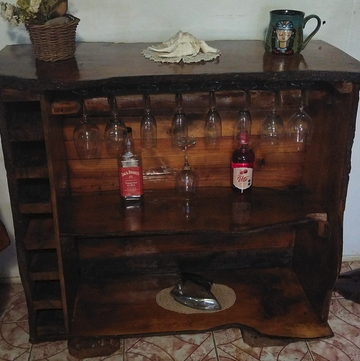 Mueble bar madera roble  DALCAHUE