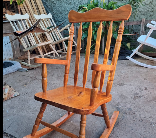 Silla madera nativa DALCAHUE
