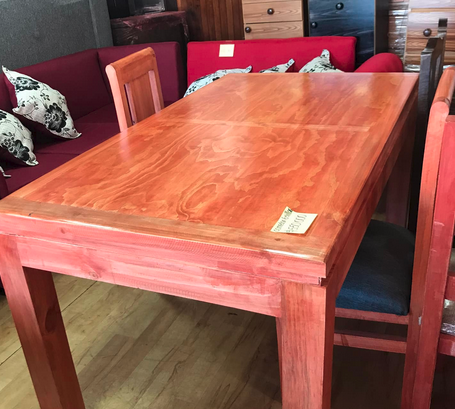 Comedor 4 sillas madera nativa CHILOE 