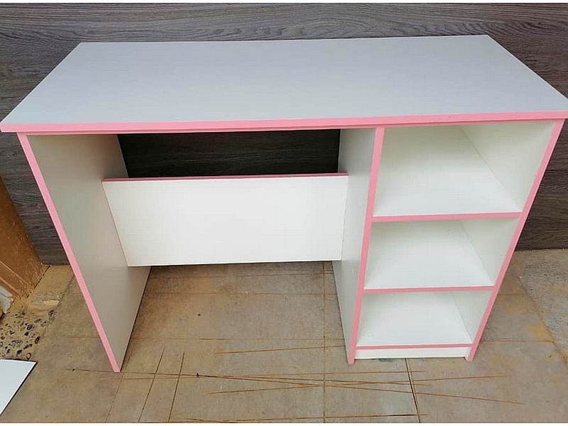 Escritorio Melamina Color Rosa LOS ANGELES