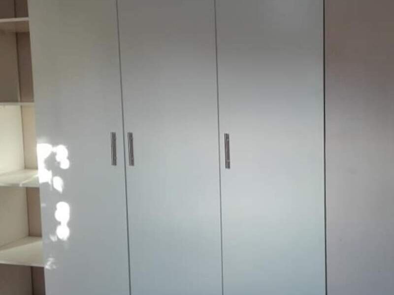 Closet vertical blanco Chile 