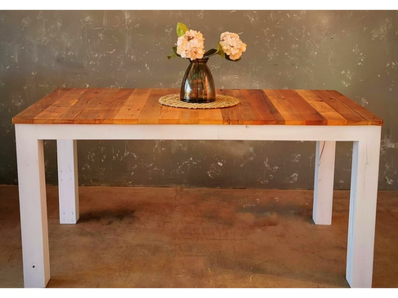 Mesa Madera Nativa IQUIQUE