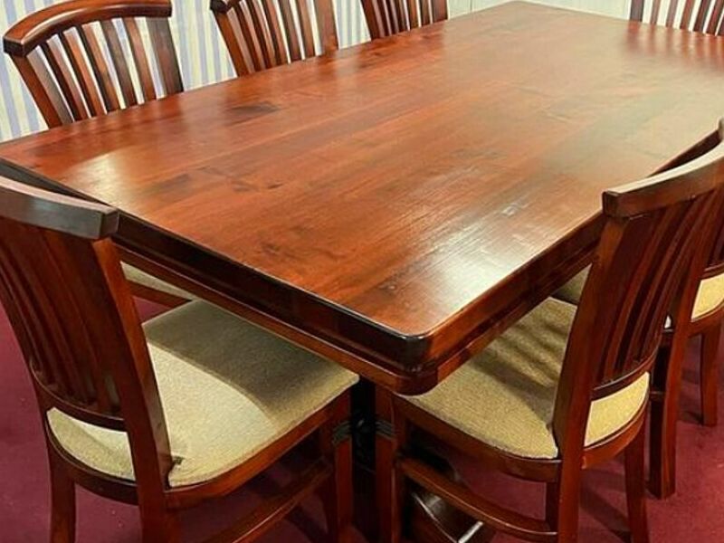 Comedor nogal Chile
