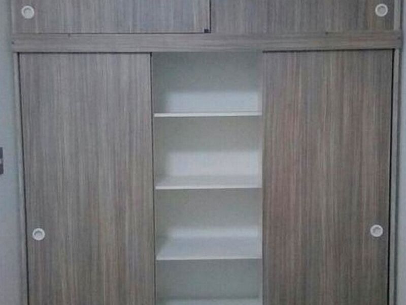 Closet 2 puertas corredizas SANTIAGO