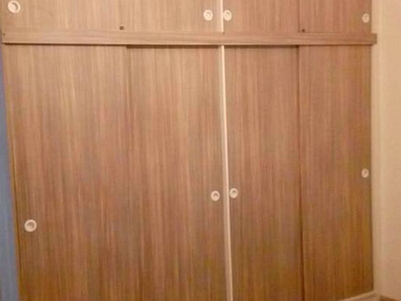Closet 4 puertas corredizas SANTIAGO
