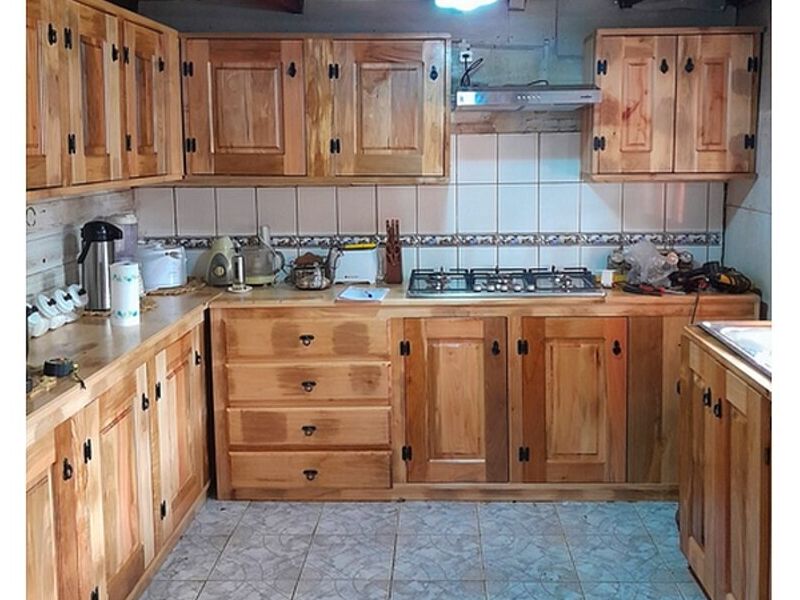 Cocina madera Raulí SANTIAGO