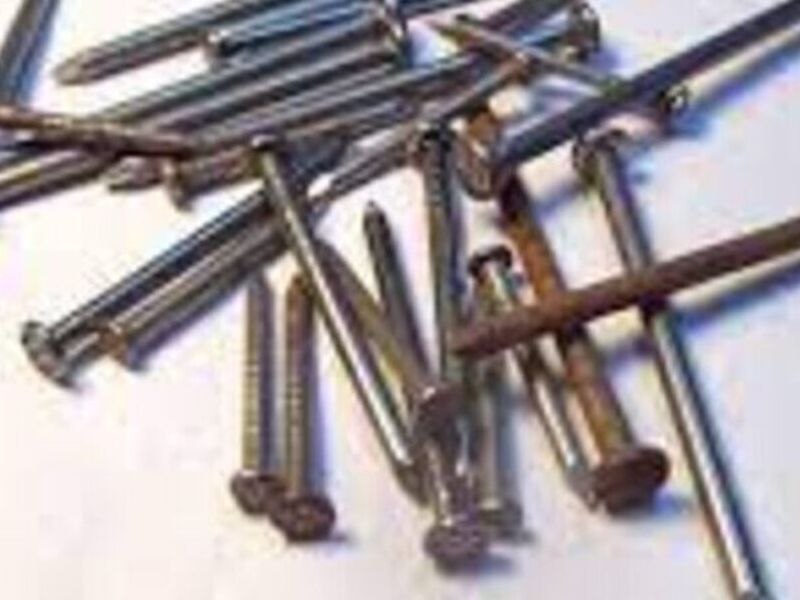 Clavos acero