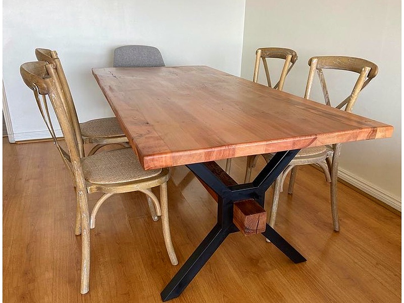 mesa de roble sólido Santiago
