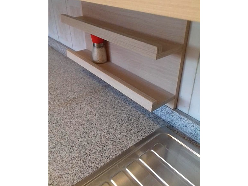 Accesorio de cocina para especias de madera