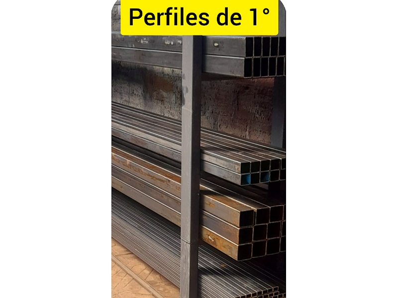 perfiles de 1 Santiago