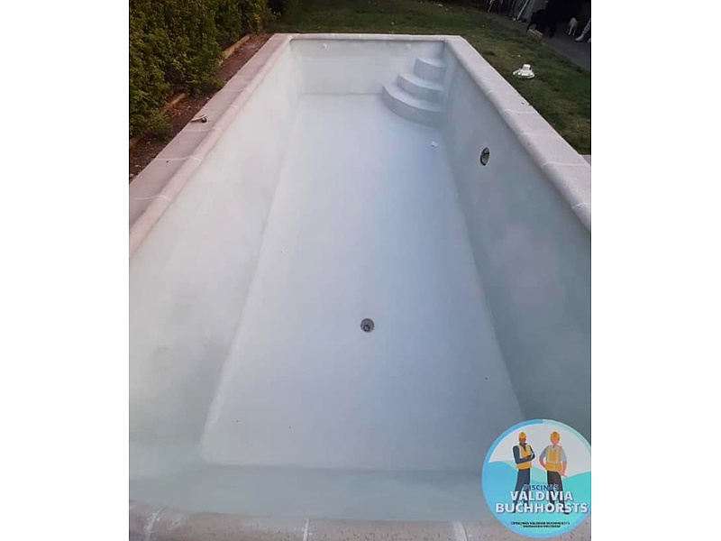 Piscina Blanca Chile
