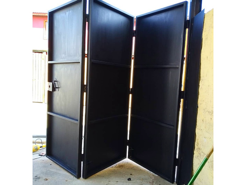 puerta tipo abanico Santiago