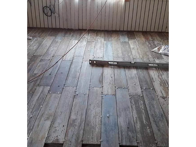 Piso cerámico Hidráulico Chile