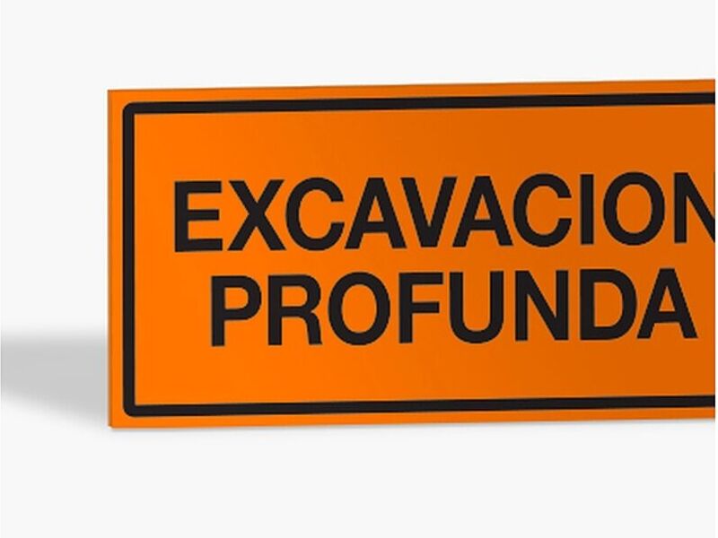 Señalización excavación profunda Chile